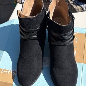 Life Stride Black Ankle Booties